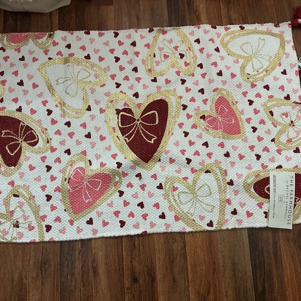 The Farmhouse by Rachel Ashwell Valentine’s Day Red, Pink & Gold Hearts Rug